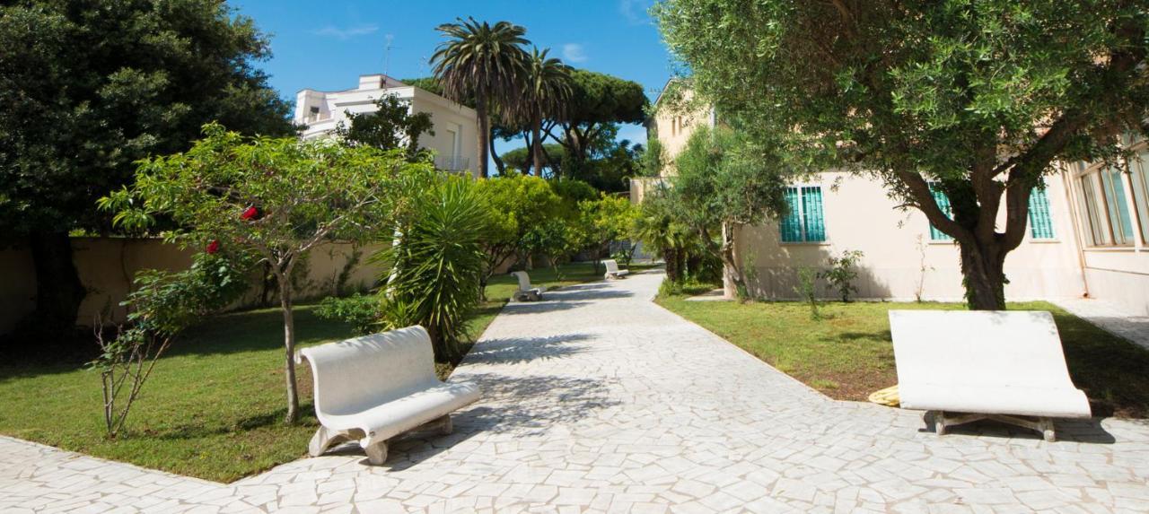Ostello San Luigi Orione Anzio Exterior photo